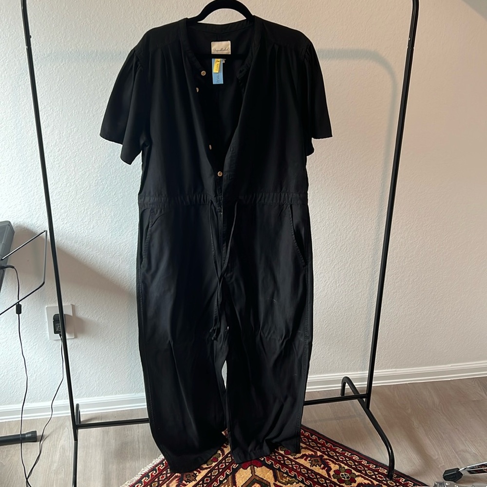 Short Sleeve Jumpsuit 🖤